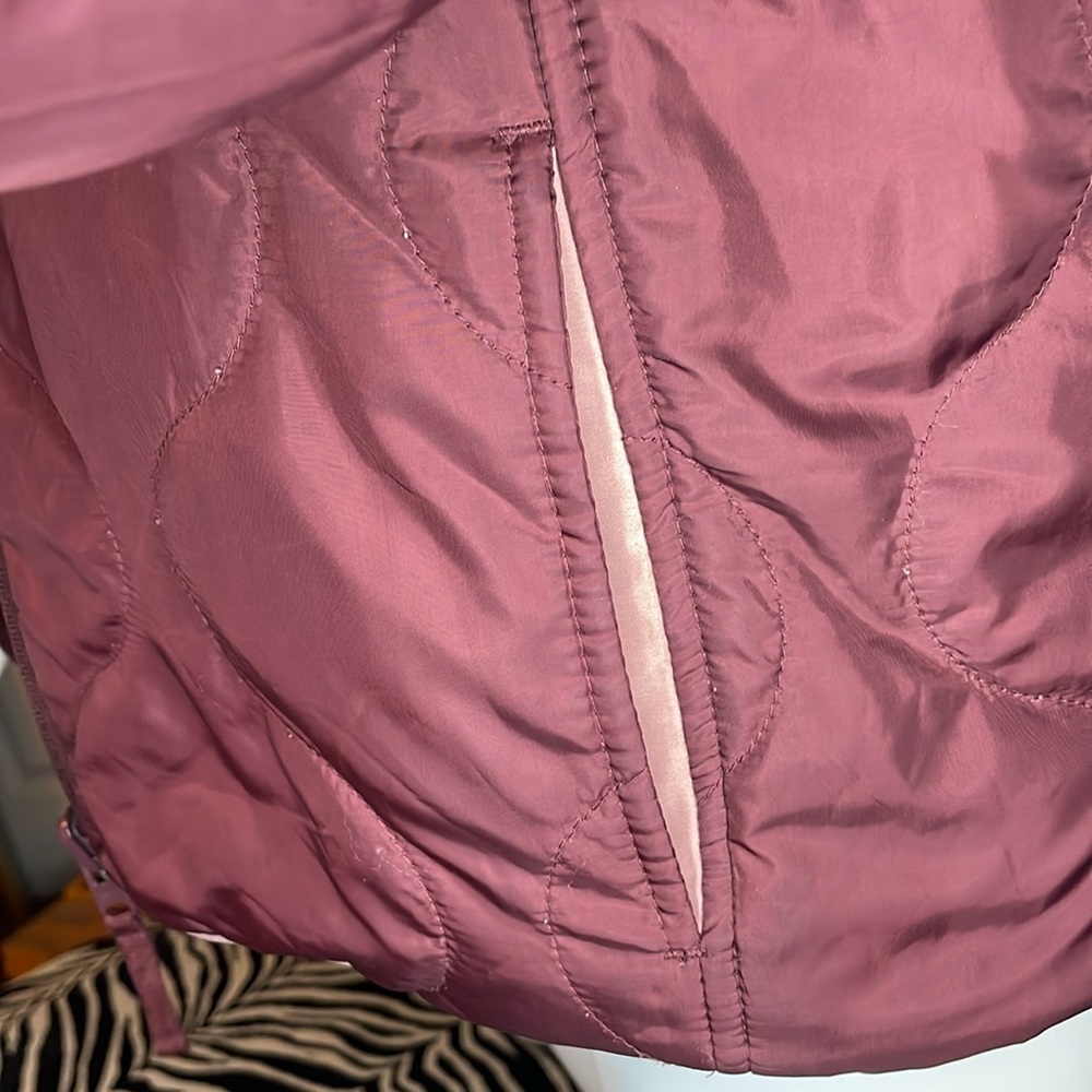 Abercrombie & Fitch Burgundy and Pink Jacket - Picture 8 of 9